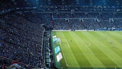 【开云直播中心】武汉三镇足球俱乐部重磅官宣六大新援加盟，韦世豪严鼎皓领衔豪华阵容冲击新赛季