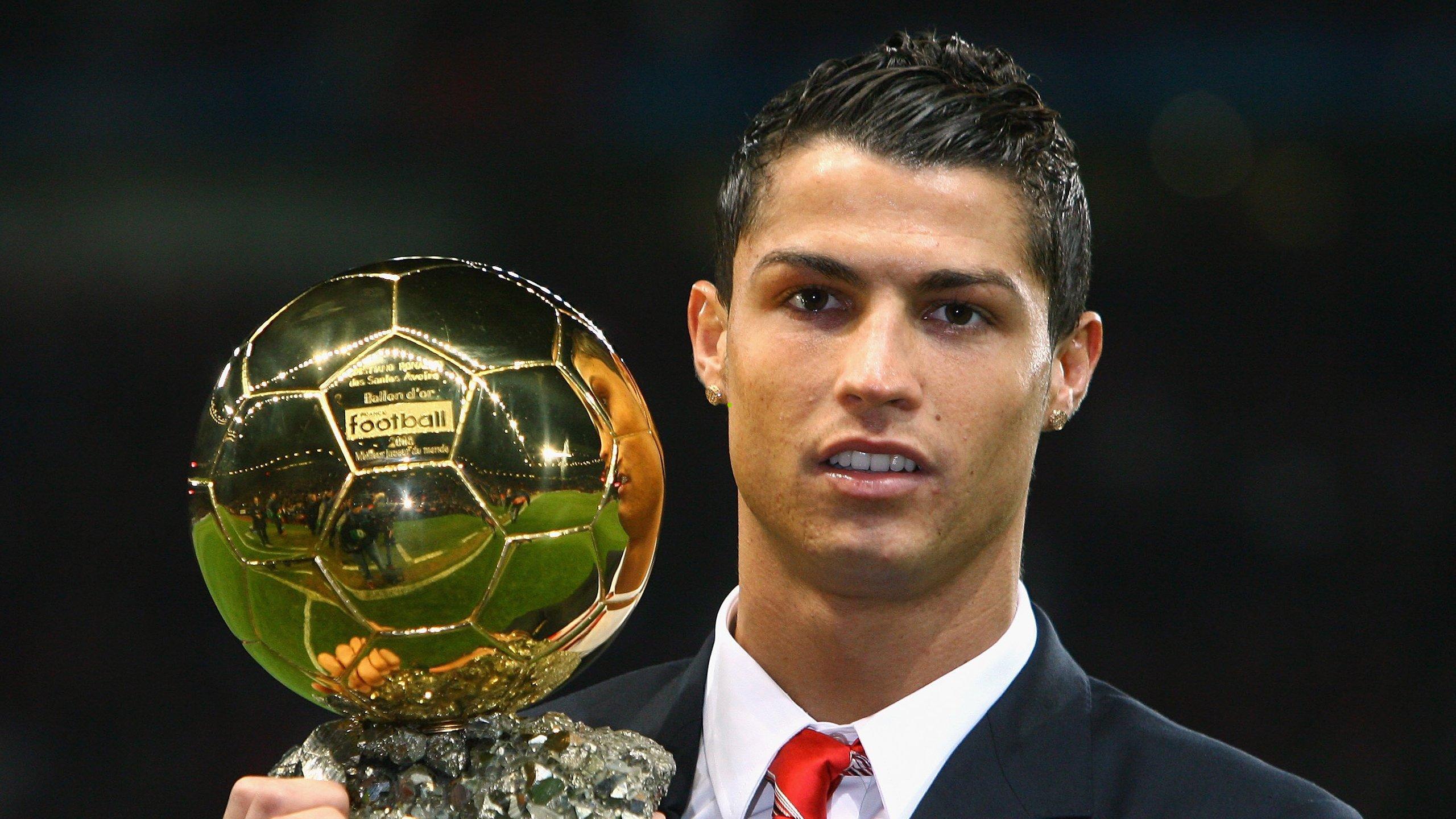 国际足联主席因凡蒂诺被指公开支持美国前总统特朗普，涉嫌违反组织政治中立原则